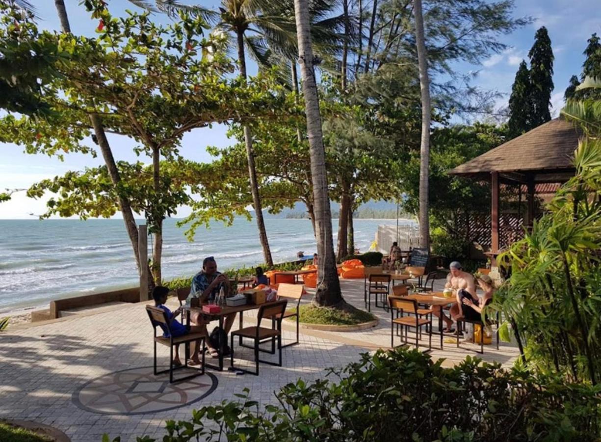 Chill Inn Lipa Noi Hostel And Beach Cafe Koh Samui Bagian luar foto