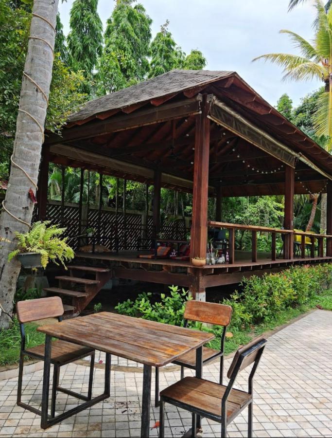 Chill Inn Lipa Noi Hostel And Beach Cafe Koh Samui Bagian luar foto