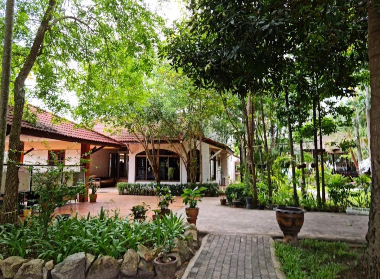 Chill Inn Lipa Noi Hostel And Beach Cafe Koh Samui Bagian luar foto