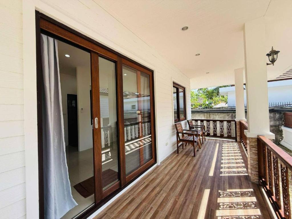 Chill Inn Lipa Noi Hostel And Beach Cafe Koh Samui Bagian luar foto